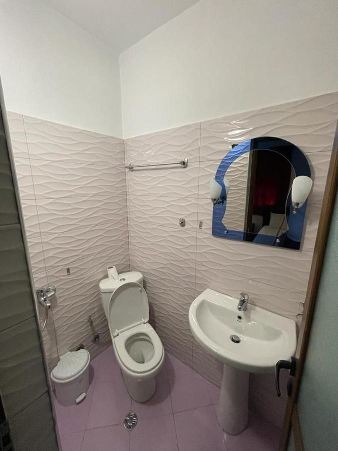 Centre Hotel Берат Екстер'єр фото